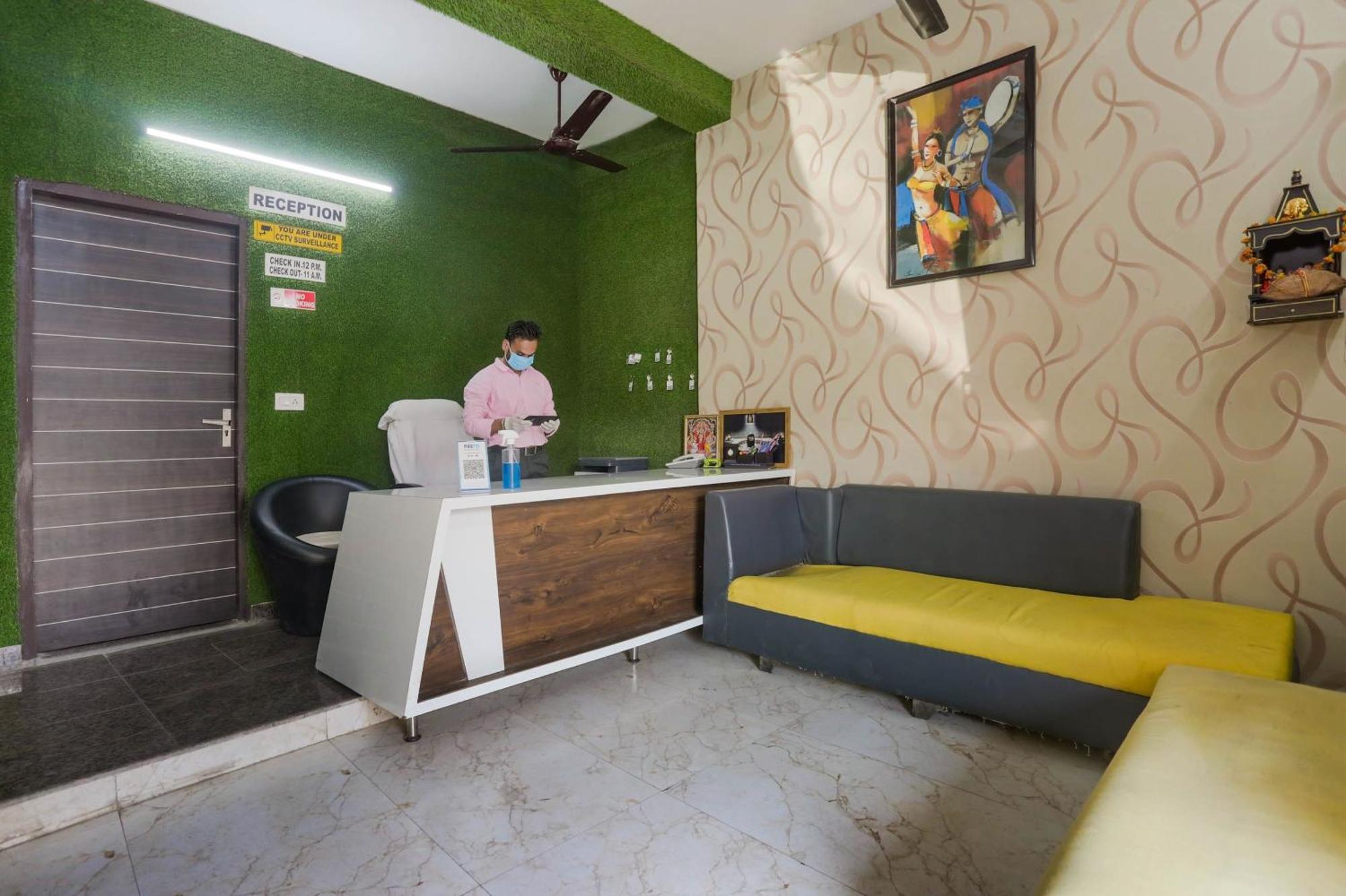 Hotel O Dream Town Neu-Delhi Exterior foto